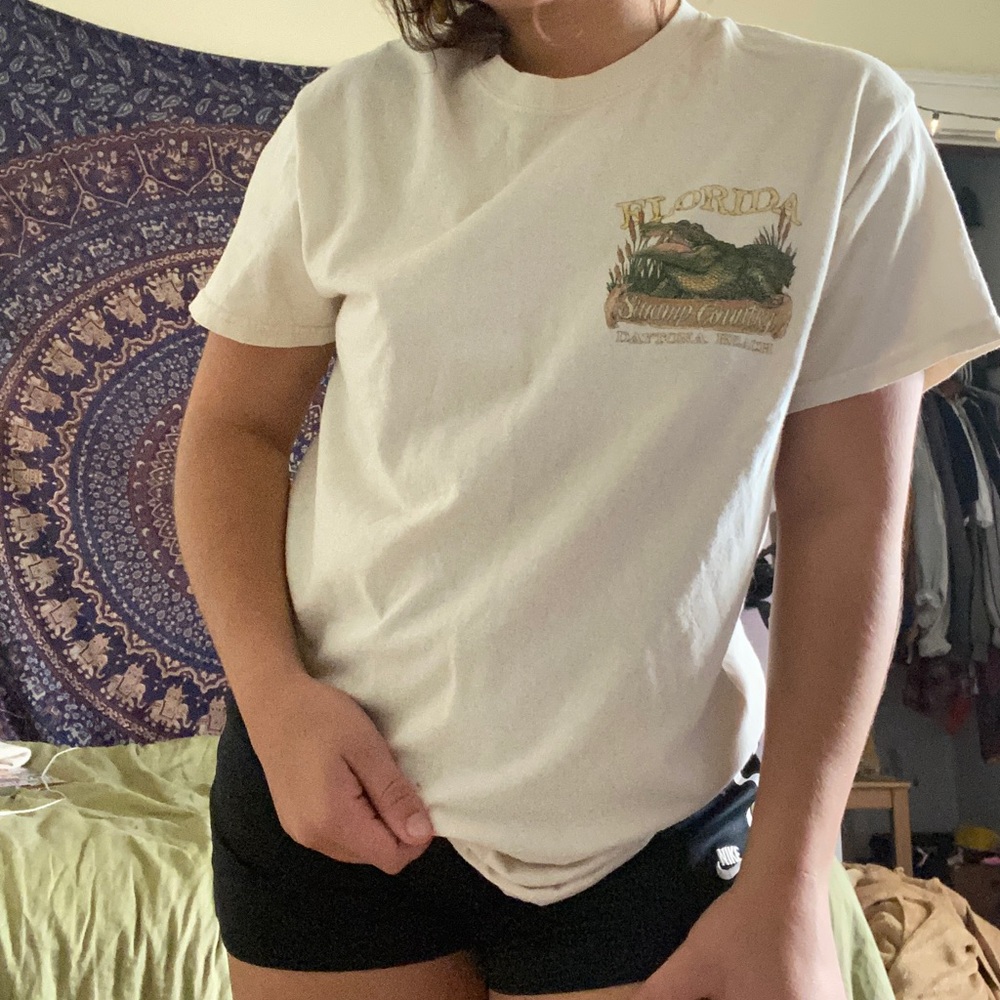 Daytona beach Florida T-shirt! - Picture 4 of 4